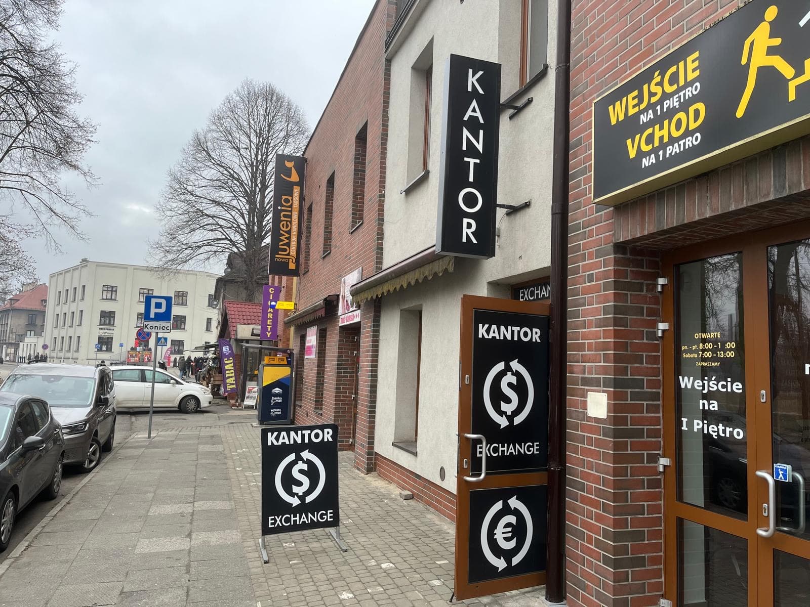 Kantor na Juwenii Cieszyn – punkt wymiany walut w Centrum Nowa Juwenia